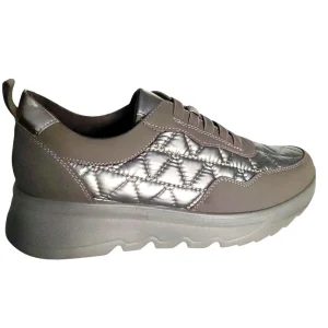 Deportivo metalizado confort